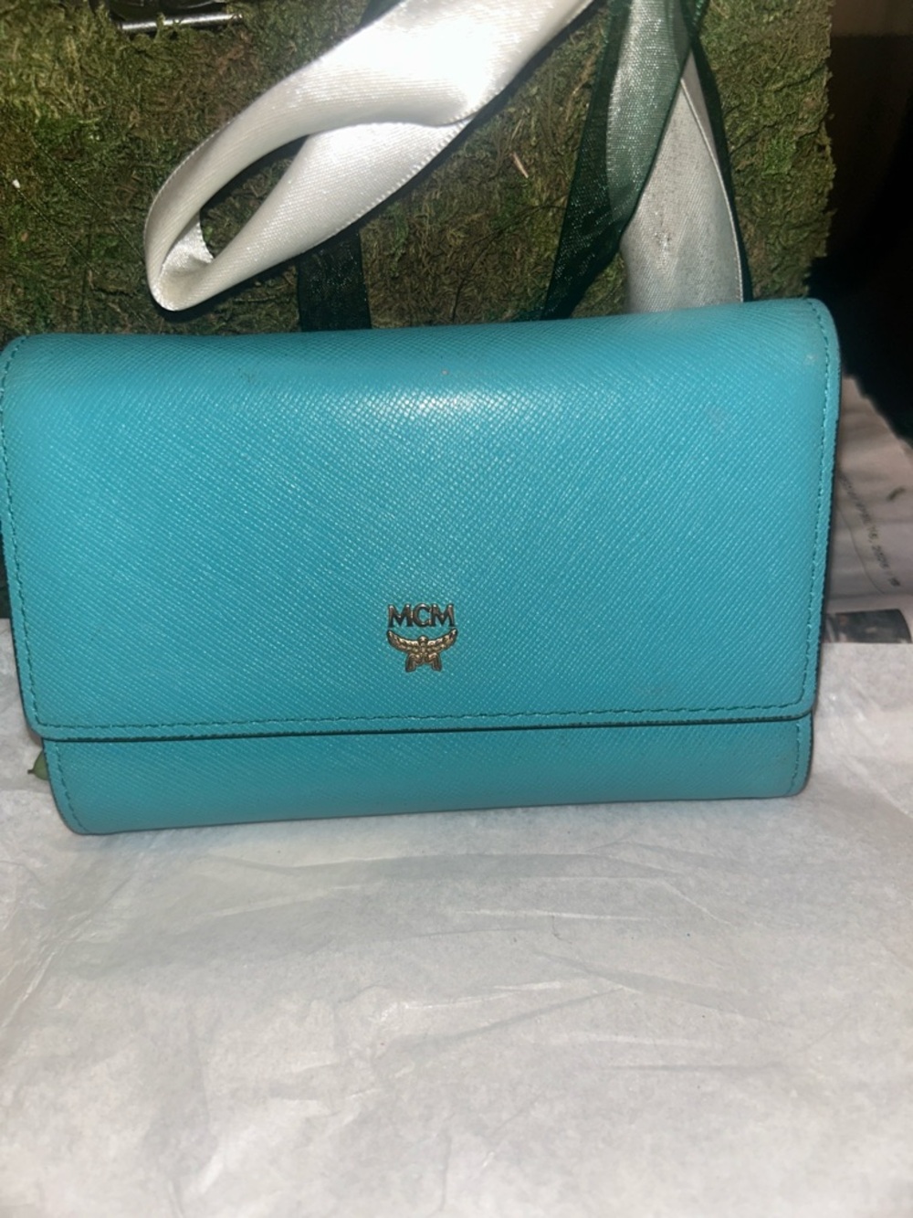 MCM Turquoise Saffiano Leather Wallet with Gold Logo - Picture 3 of 10